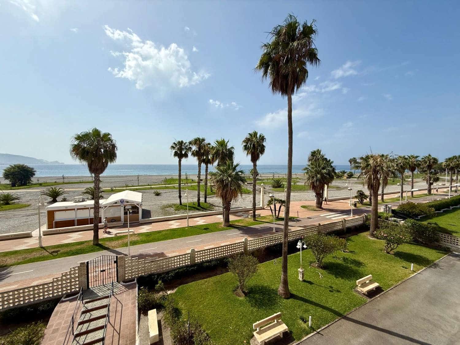 3 soverom Leilighet til leie i Motril - € 800 (Ref: 9128016)