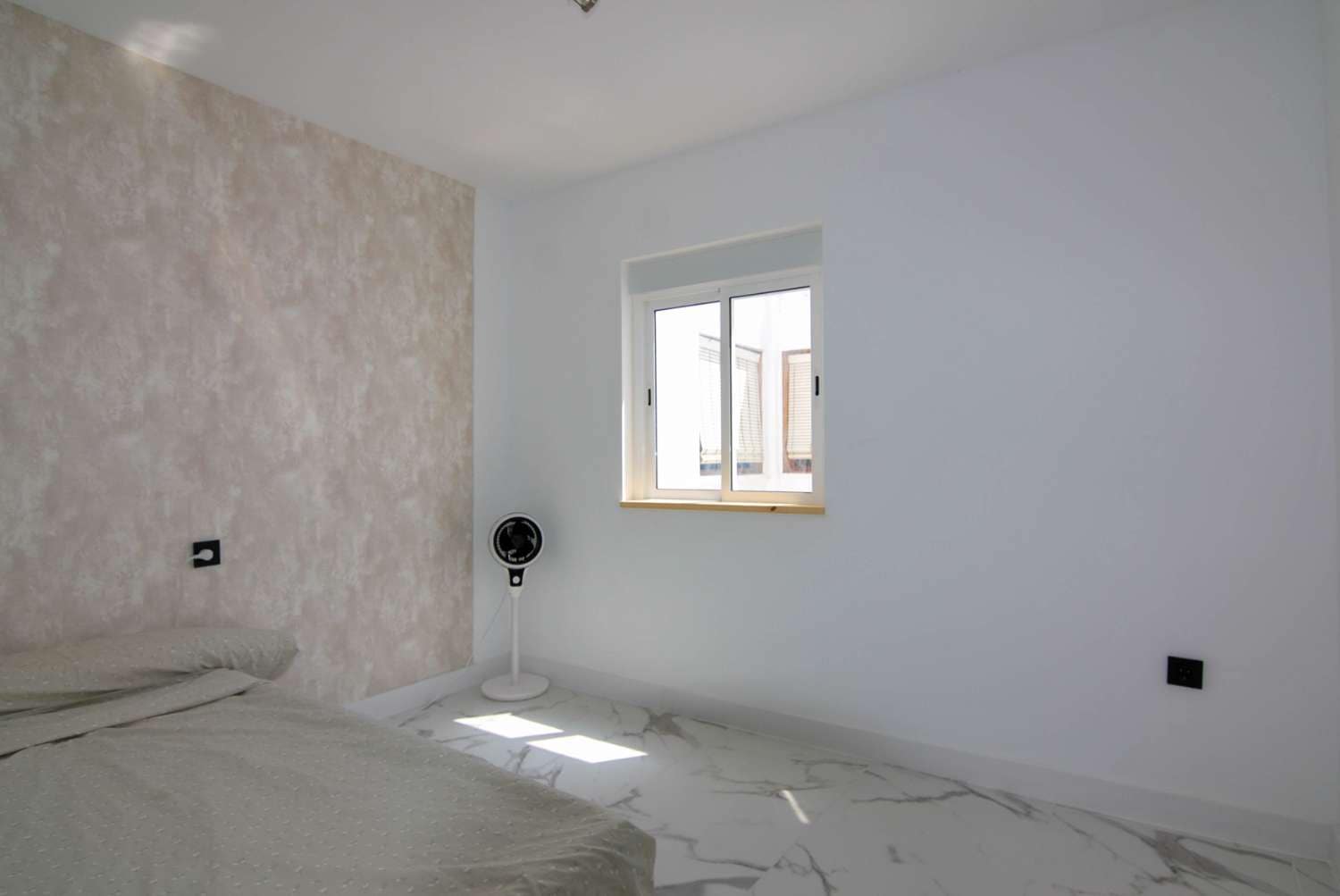 3 soveværelse Penthouse til salg i Salobrena - € 299.000 (Ref: 9136934)