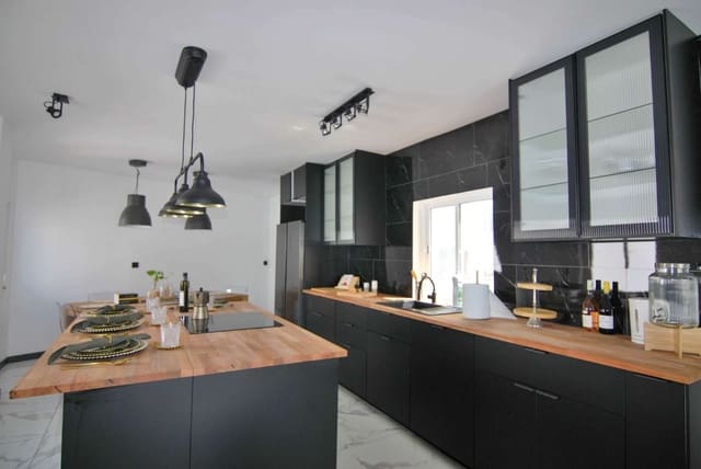 3 soverom Penthouse til salgs i Salobreña - € 299 000 (Ref: 9136934)