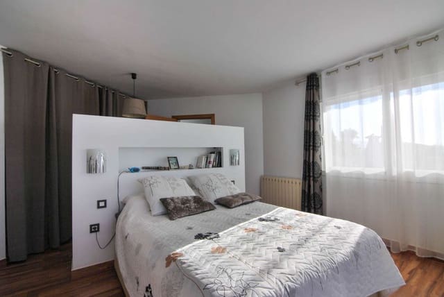 3 Zimmer Villa zu verkaufen in Salobreña mit Pool Garage - 485.000 € (Ref: 9142130)