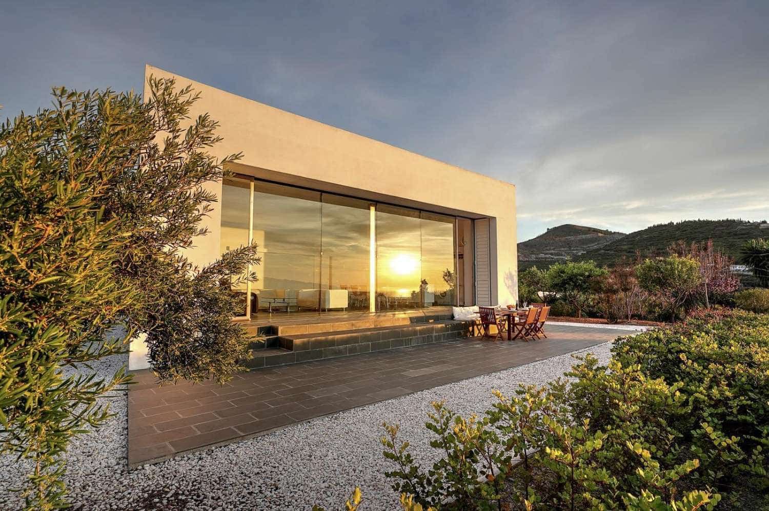 3 soveværelse Byhus til salg i Motril med swimmingpool - € 583.000 (Ref: 9142131)