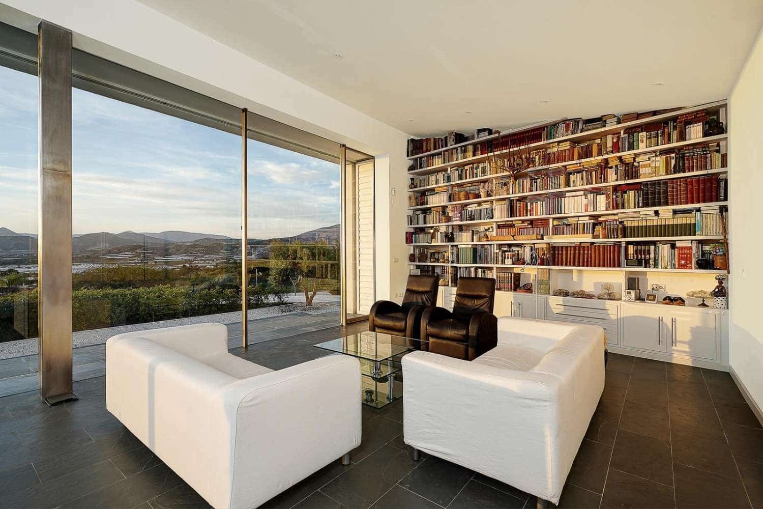 3 soveværelse Byhus til salg i Motril med swimmingpool - € 583.000 (Ref: 9142131)