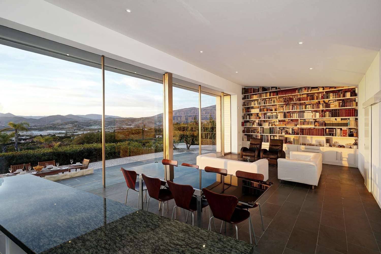 3 soveværelse Byhus til salg i Motril med swimmingpool - € 583.000 (Ref: 9142131)