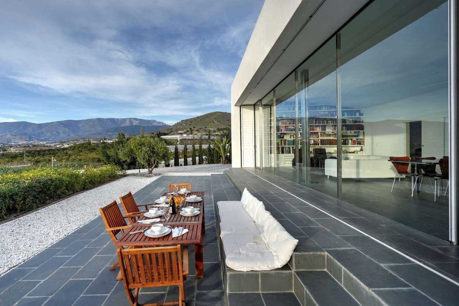 3 soveværelse Byhus til salg i Motril med swimmingpool - € 583.000 (Ref: 9142131)