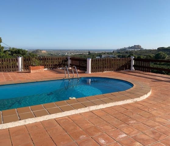 3 soveværelse Byhus til salg i Salobreña med swimmingpool - € 450.000 (Ref: 9142673)