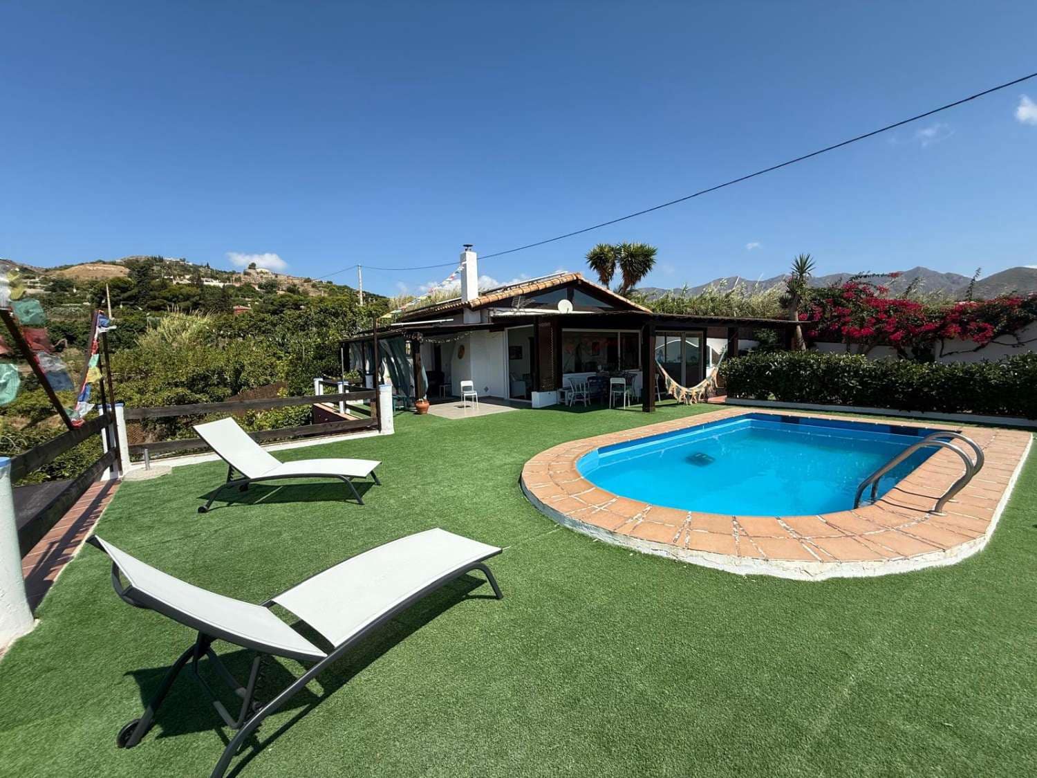 3 soveværelse Byhus til salg i Salobrena med swimmingpool - € 450.000 (Ref: 9142673)