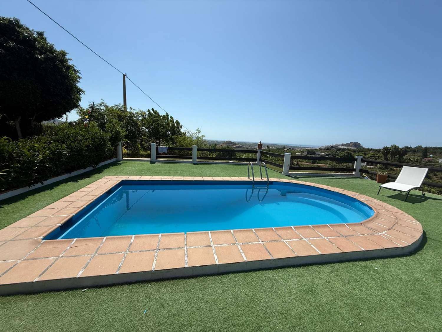 3 soveværelse Byhus til salg i Salobrena med swimmingpool - € 450.000 (Ref: 9142673)