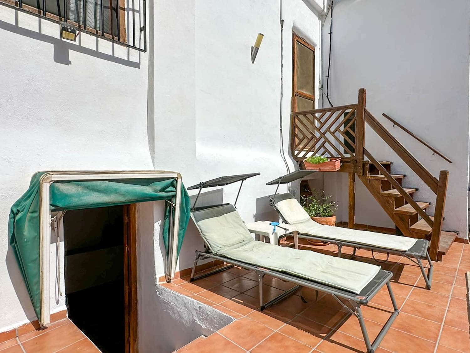 6 bedroom Finca/Country House for sale in Salobrena with pool - € 350,000 (Ref: 9145291)