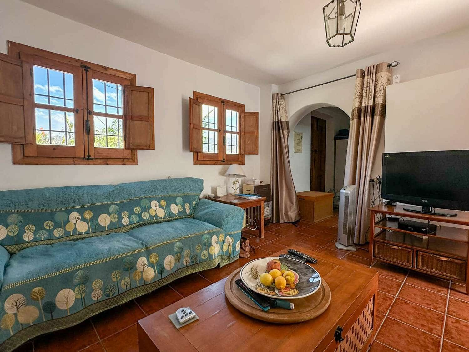 6 bedroom Finca/Country House for sale in Salobrena with pool - € 350,000 (Ref: 9145291)