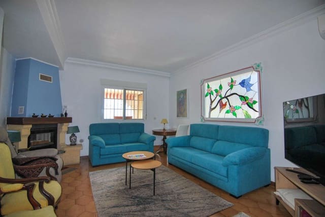 4 soveværelse Villa til salg i Salobreña med swimmingpool garage - € 575.000 (Ref: 9146868)