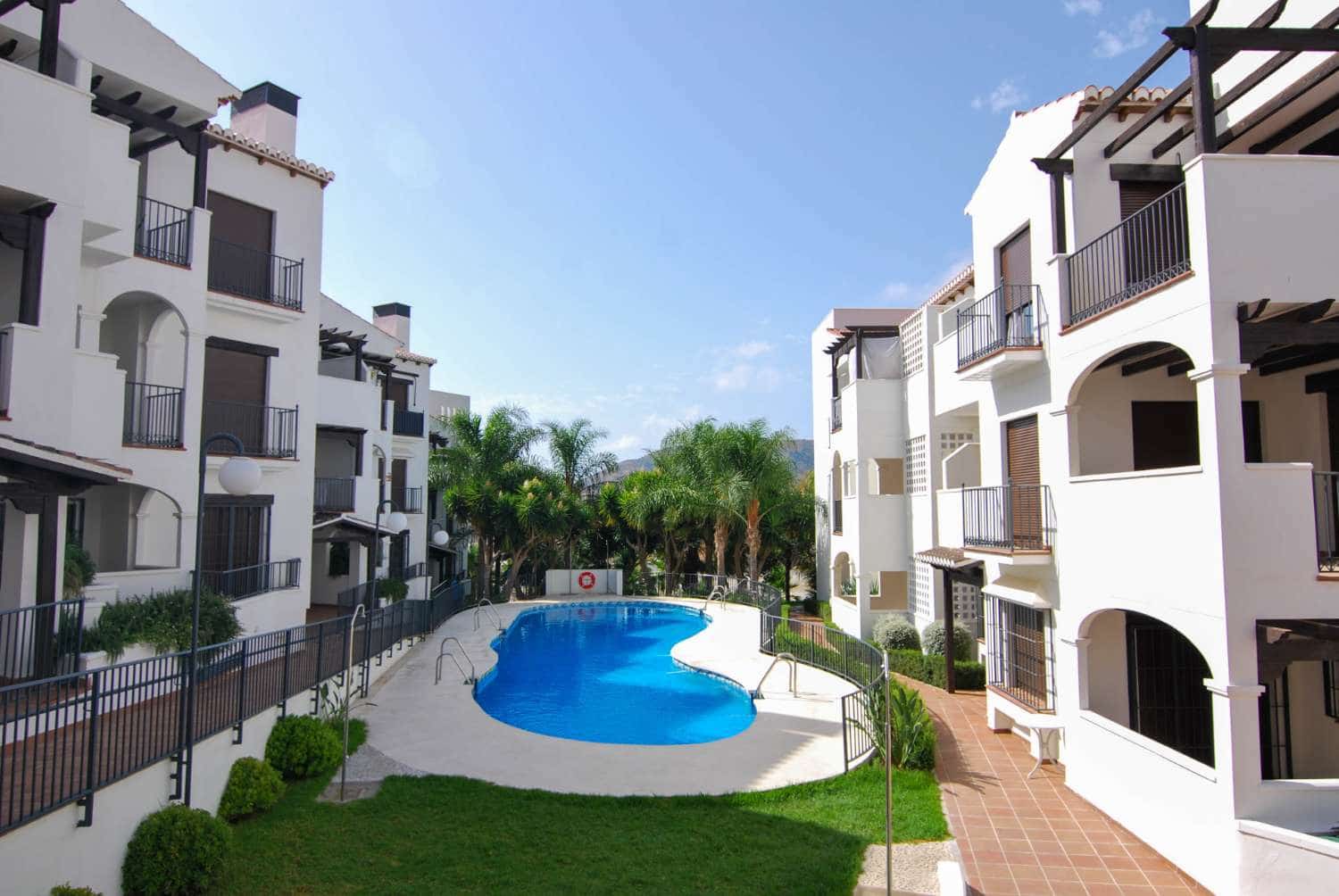 1 soveværelse Lejlighed til leje i Itrabo med swimmingpool garage - € 580 (Ref: 9169395)