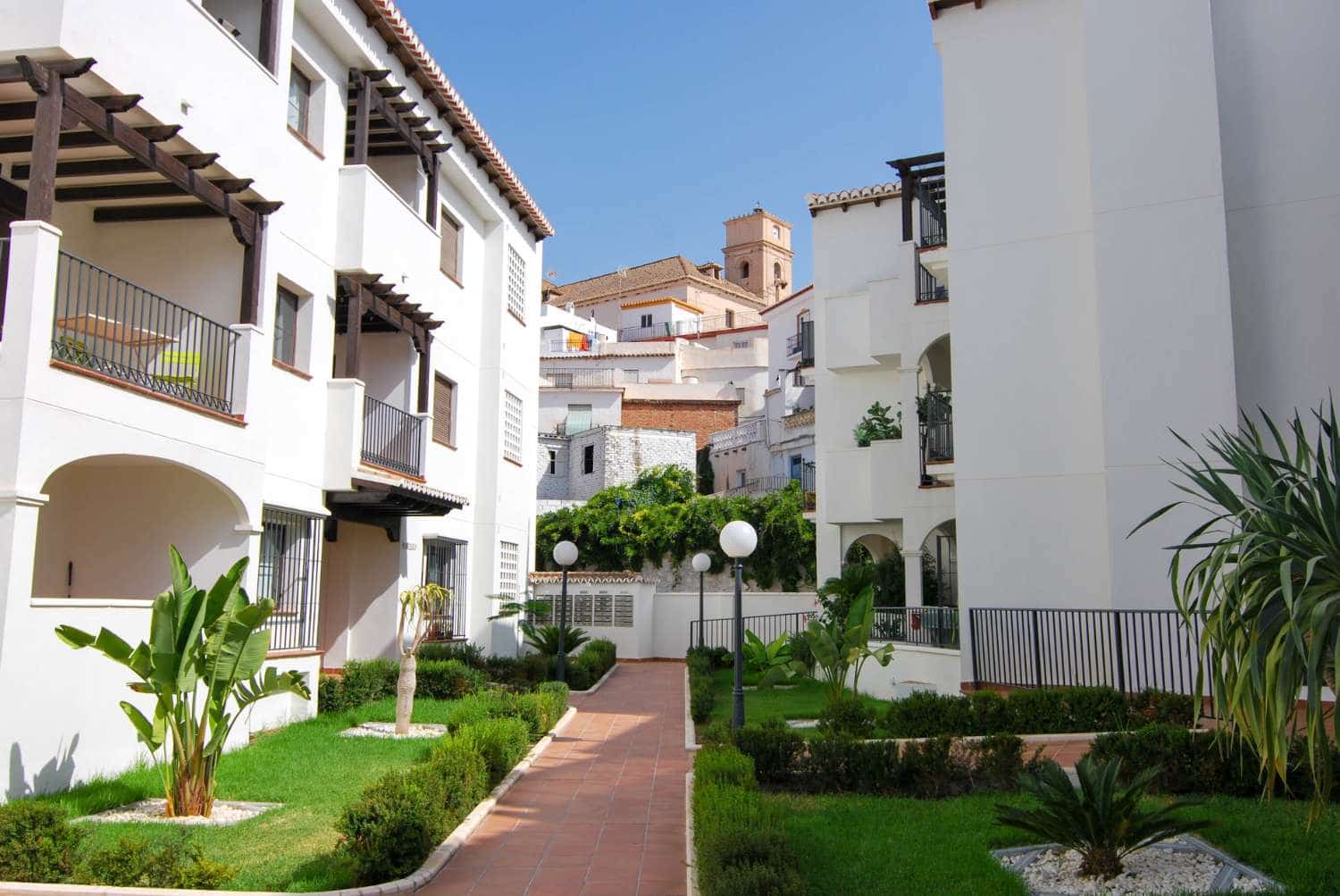 1 soveværelse Lejlighed til leje i Itrabo med swimmingpool garage - € 580 (Ref: 9169395)