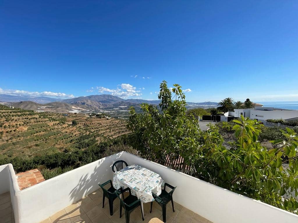 3 soveværelse Villa til leje i Salobrena med garage - € 1.300 (Ref: 9185064)