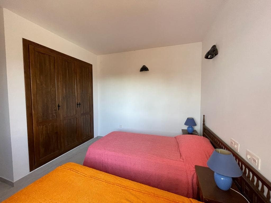 3 soveværelse Villa til leje i Salobrena med garage - € 1.300 (Ref: 9185064)