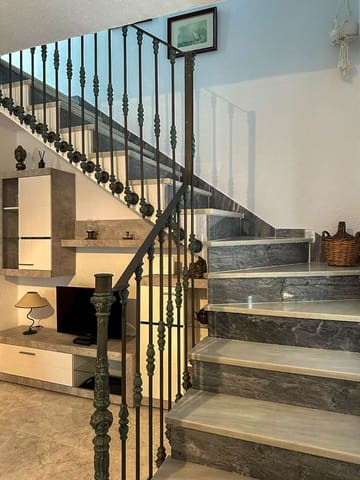 3 Zimmer Doppelhaus zu vermieten in Salobreña - 700 € (Ref: 9226270)