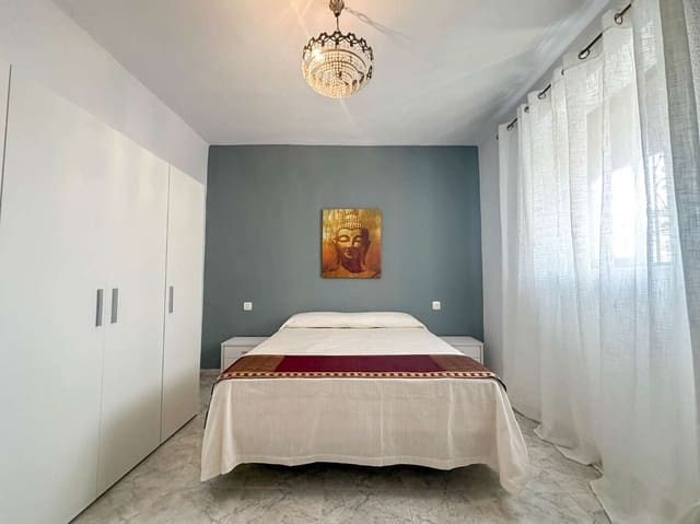 3 Zimmer Doppelhaus zu vermieten in Salobreña - 700 € (Ref: 9226270)