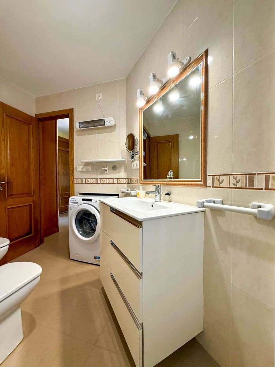 1 soveværelse Lejlighed til salg i Salobrena med swimmingpool - € 200.000 (Ref: 9254768)