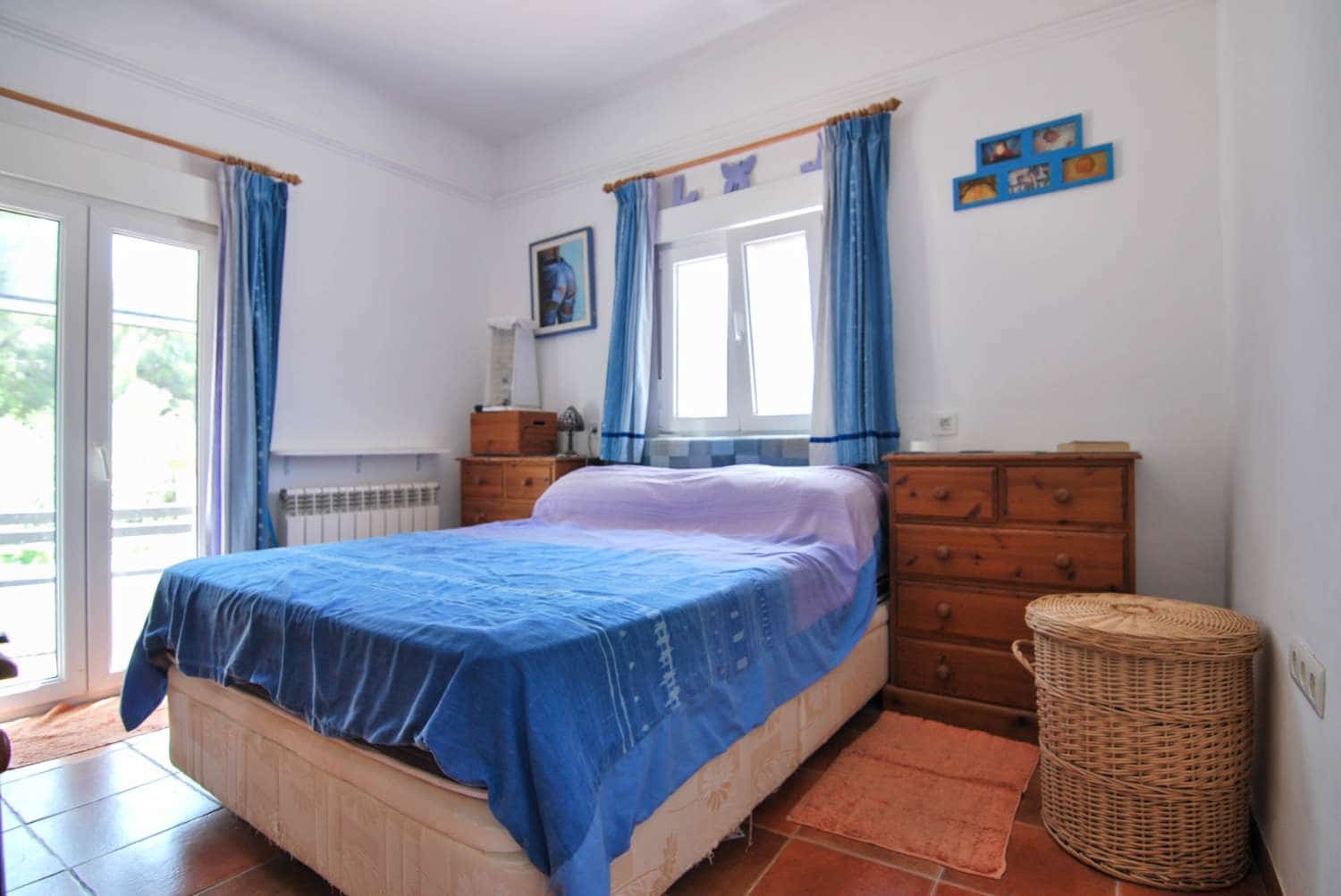 5 chambre Finca/Maison de Campagne à vendre à Velez de Benaudalla avec piscine - 285 000 € (Ref: 9256815)