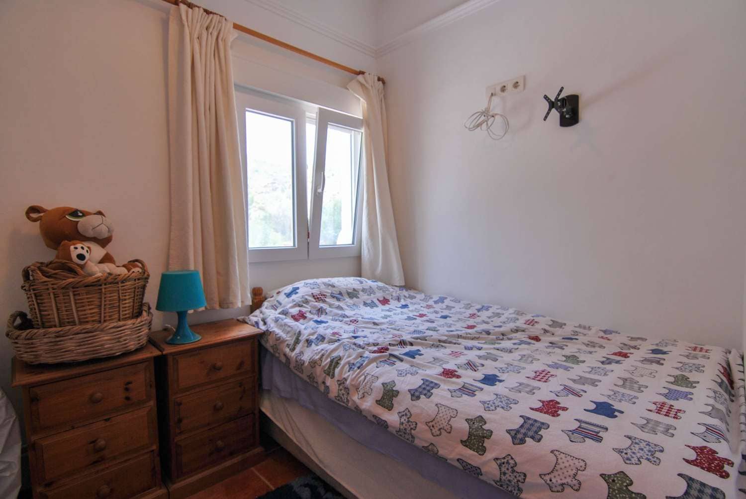 5 chambre Finca/Maison de Campagne à vendre à Velez de Benaudalla avec piscine - 285 000 € (Ref: 9256815)