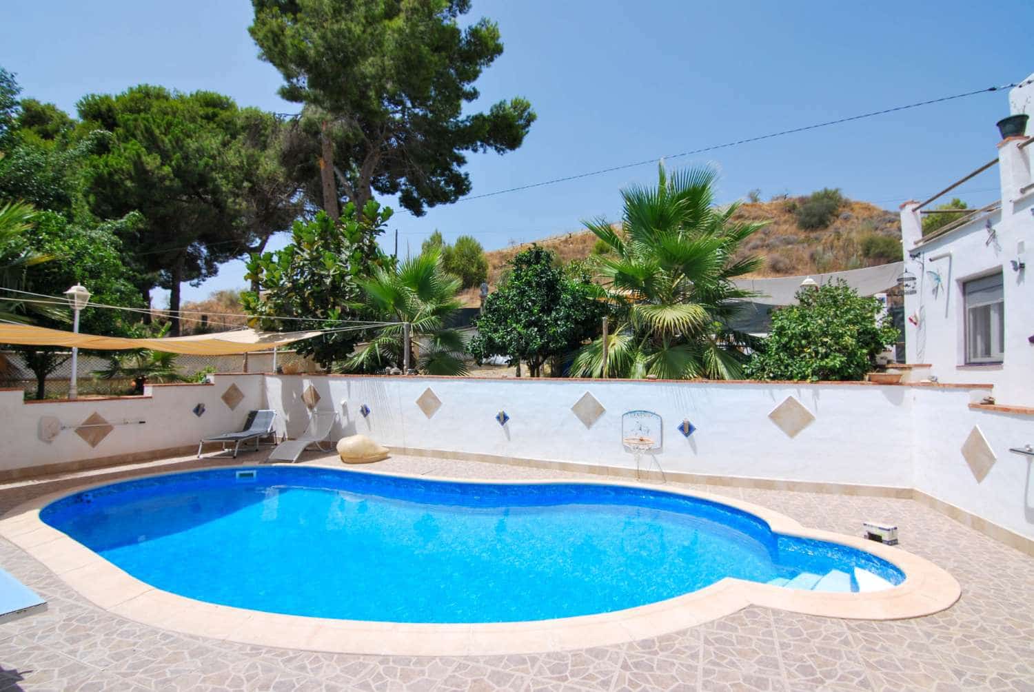 5 chambre Finca/Maison de Campagne à vendre à Velez de Benaudalla avec piscine - 285 000 € (Ref: 9256815)