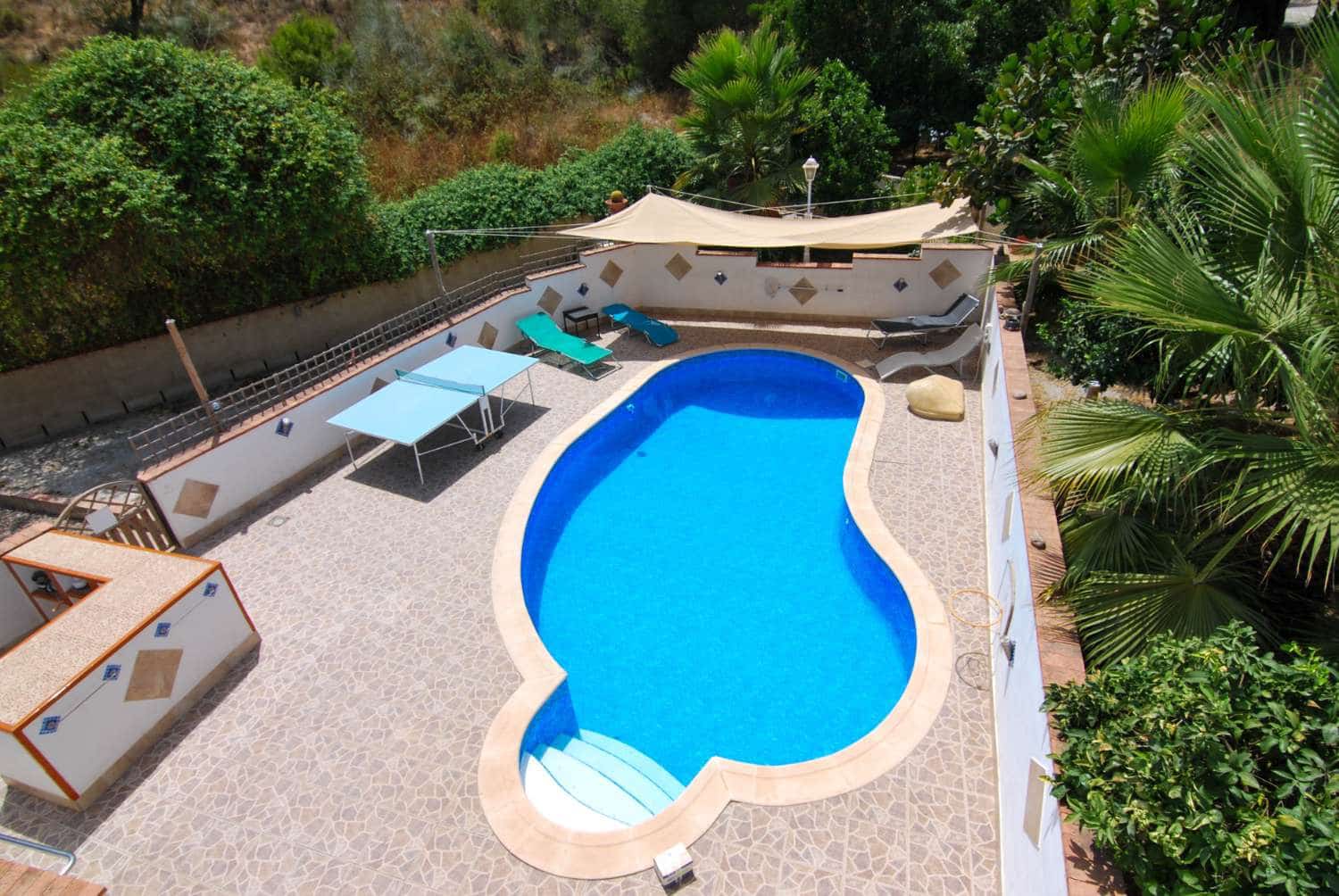 5 chambre Finca/Maison de Campagne à vendre à Velez de Benaudalla avec piscine - 285 000 € (Ref: 9256815)