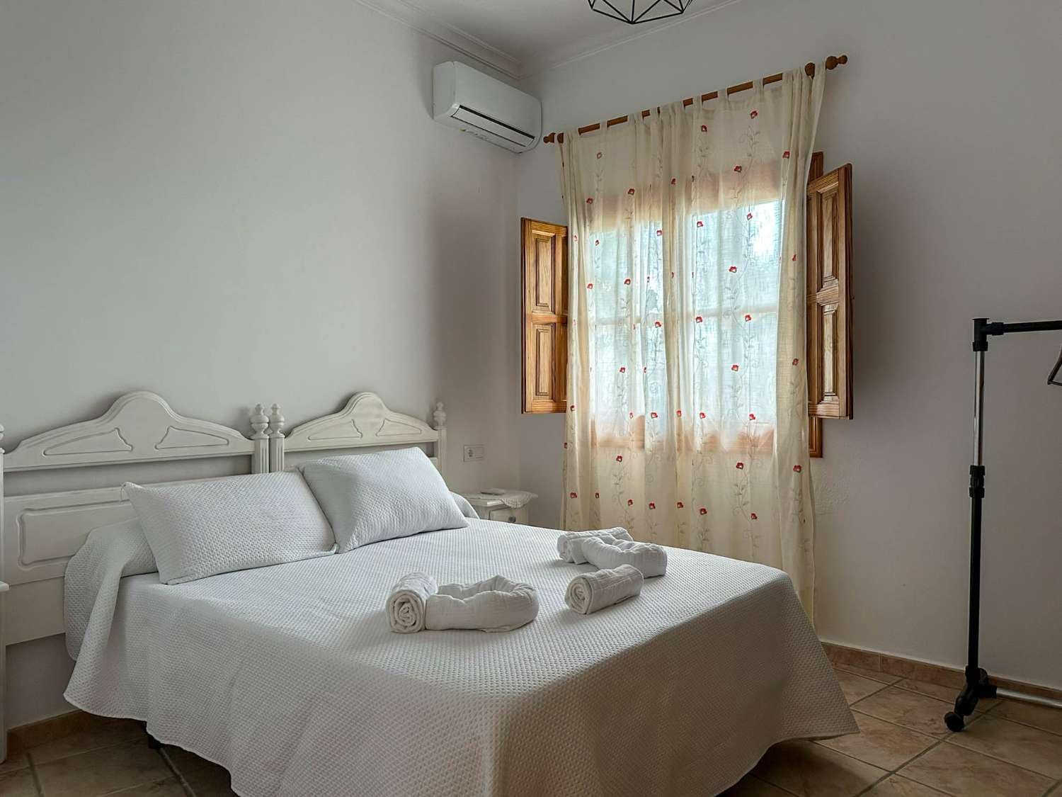 8 slaapkamer Villa te koop in Salobrena met zwembad - € 1.750.000 (Ref: 9275882)