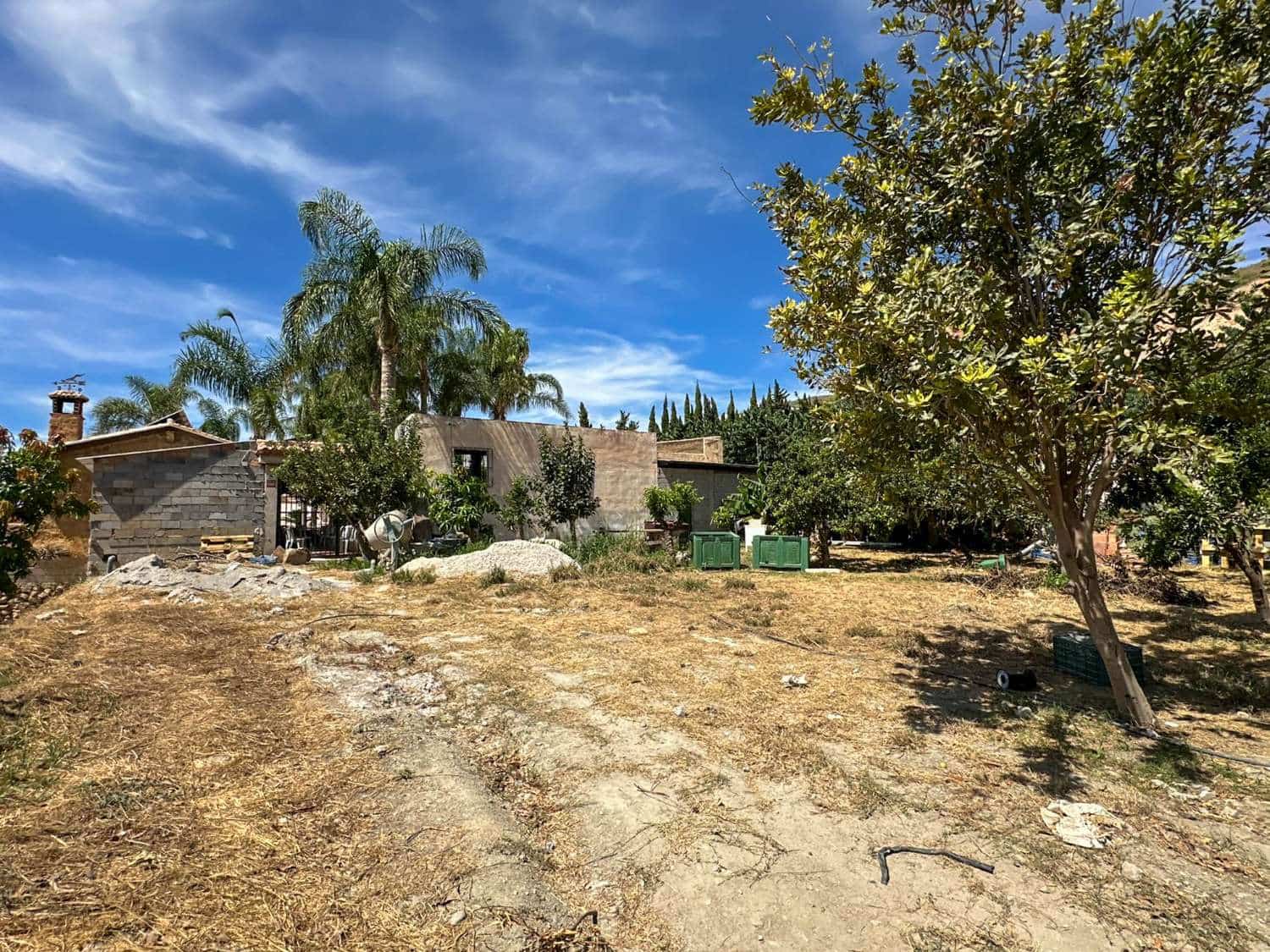 8 slaapkamer Villa te koop in Salobrena met zwembad - € 1.750.000 (Ref: 9275882)