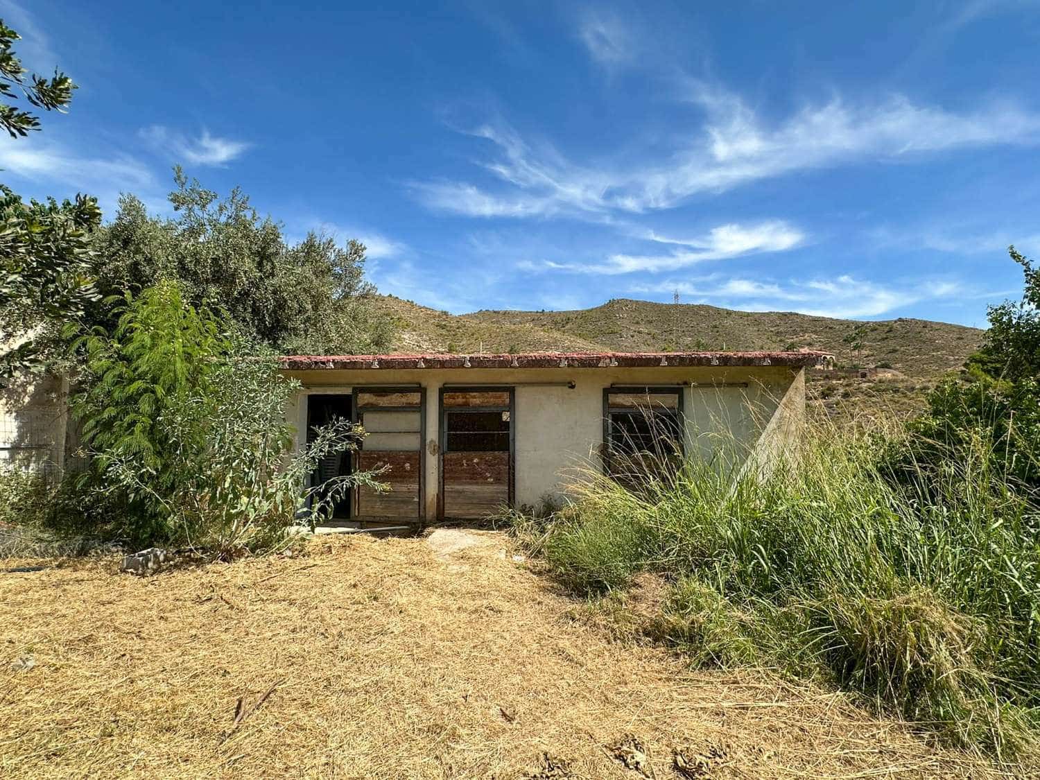 8 slaapkamer Villa te koop in Salobrena met zwembad - € 1.750.000 (Ref: 9275882)