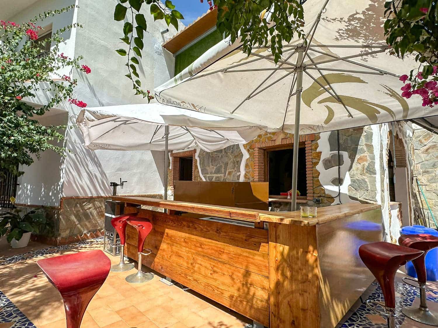 8 slaapkamer Villa te koop in Salobrena met zwembad - € 1.750.000 (Ref: 9275882)