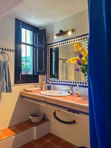 2 bedroom Apartment for sale in Los Guajares - € 95,000 (Ref: 9300674)