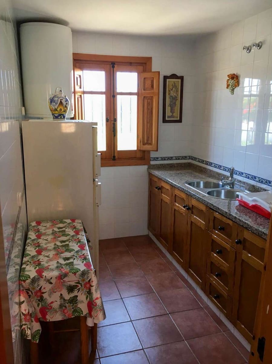 14 soverom Finca/Herregård til salgs i Motril med svømmebasseng - € 599 000 (Ref: 9304980)