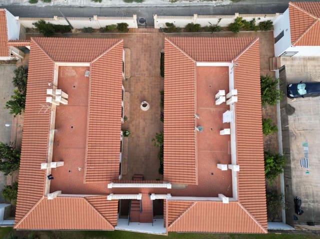 14 soveværelse Finca/Landehus til salg i Motril med swimmingpool - € 599.000 (Ref: 9304980)