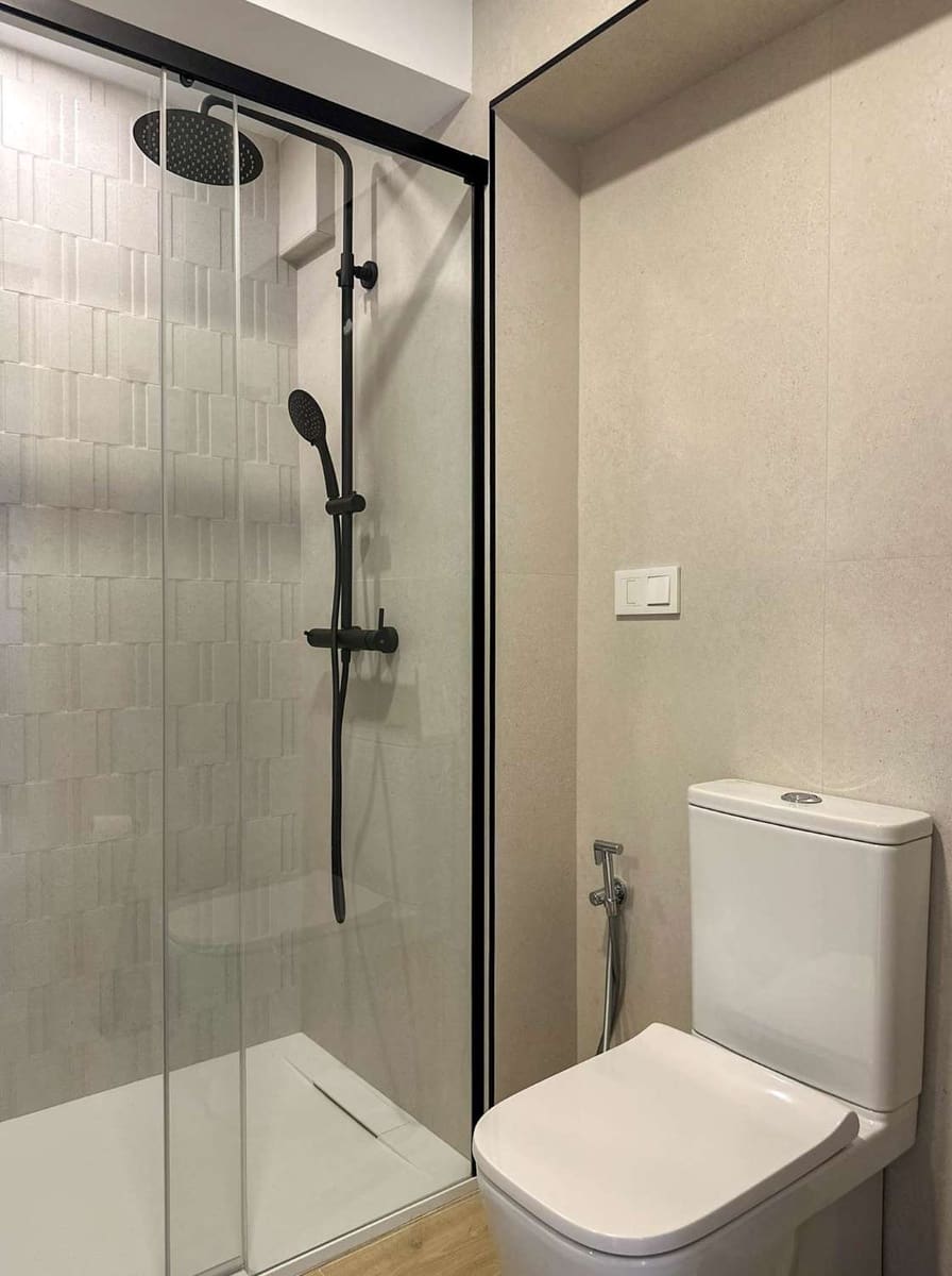 2 slaapkamer Flat te huur in Almunecar - € 850 (Ref: 9310560)