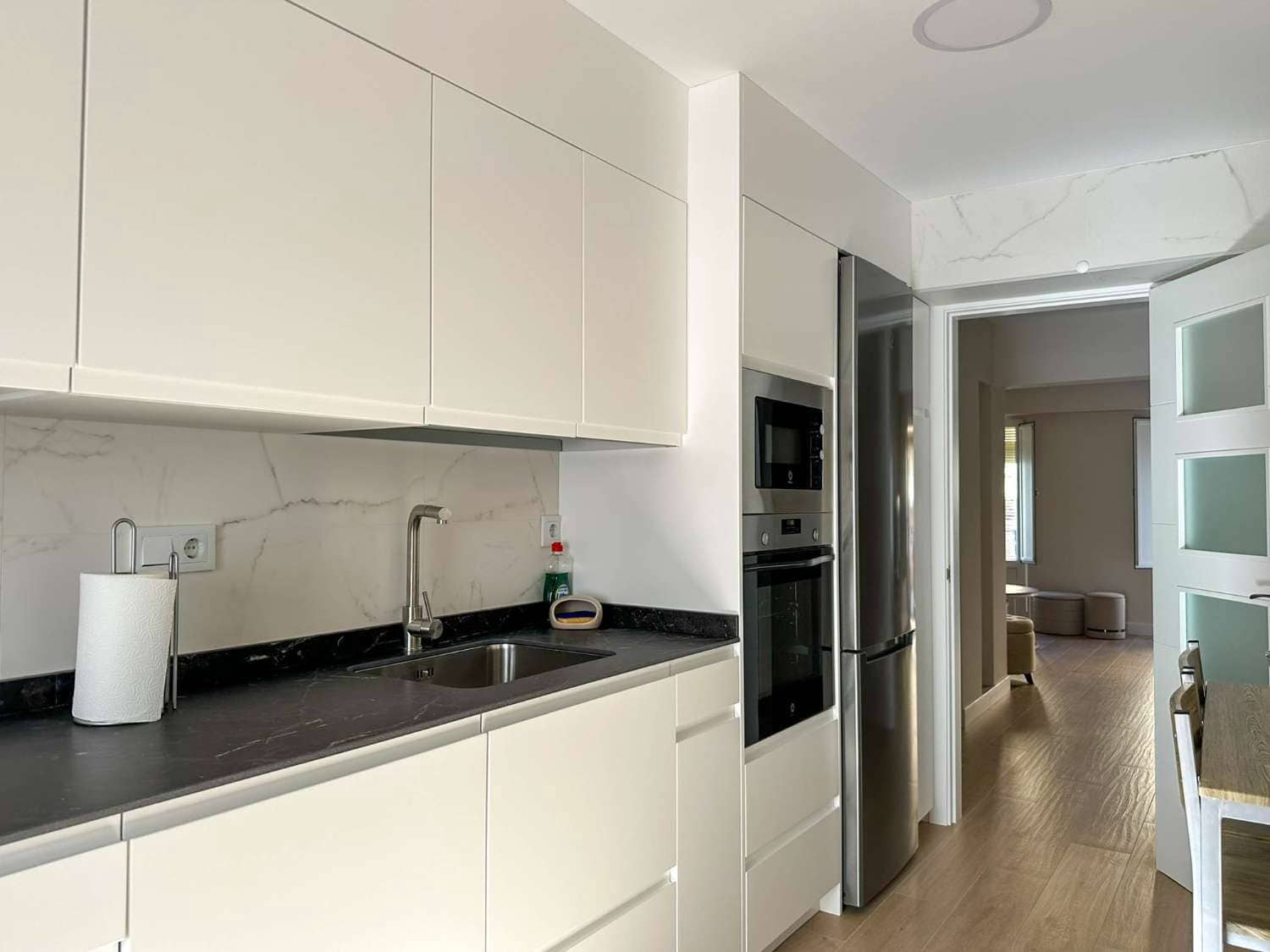 2 slaapkamer Flat te huur in Almunecar - € 850 (Ref: 9310560)