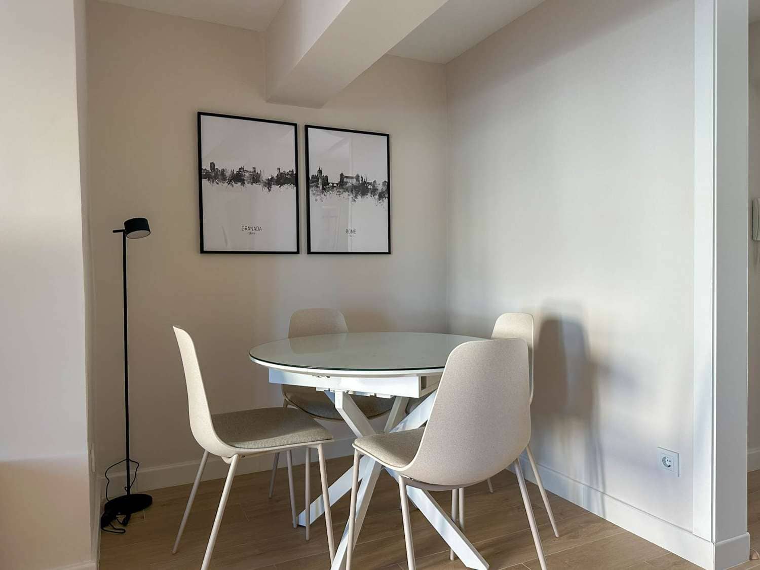 2 slaapkamer Flat te huur in Almunecar - € 850 (Ref: 9310560)