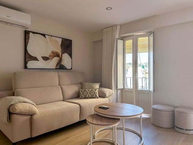 2 slaapkamer Flat te huur in Almuñécar - € 850 (Ref: 9310560)