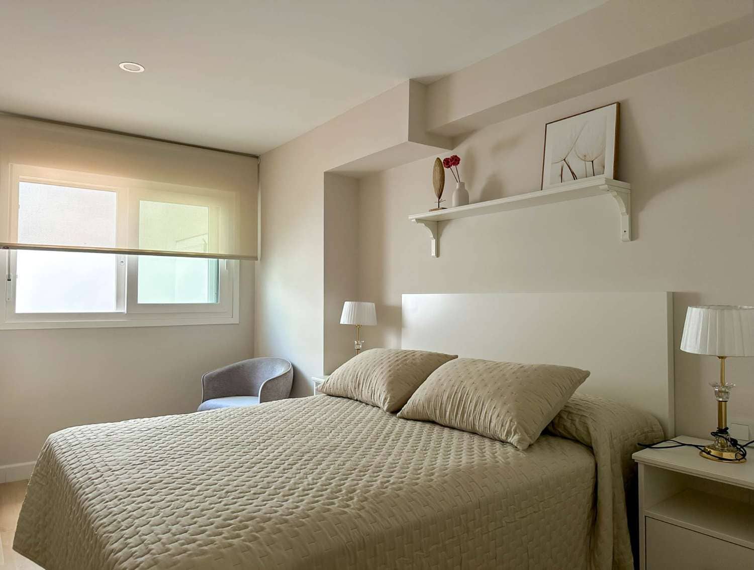 2 slaapkamer Flat te huur in Almunecar - € 850 (Ref: 9310560)