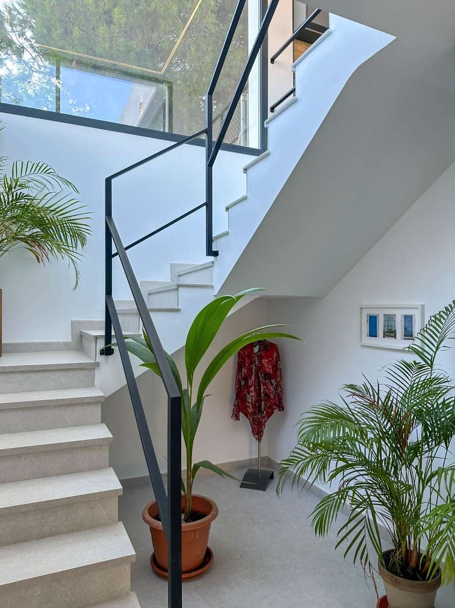 3 slaapkamer Huis te koop in Salobrena met zwembad - € 950.000 (Ref: 9344431)