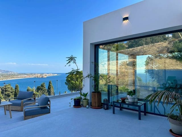 3 sovrum Hus till salu i Salobreña med pool - 950 000 € (Ref: 9344431)