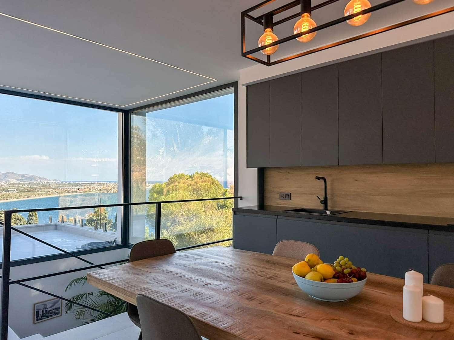 3 slaapkamer Huis te koop in Salobrena met zwembad - € 950.000 (Ref: 9344431)