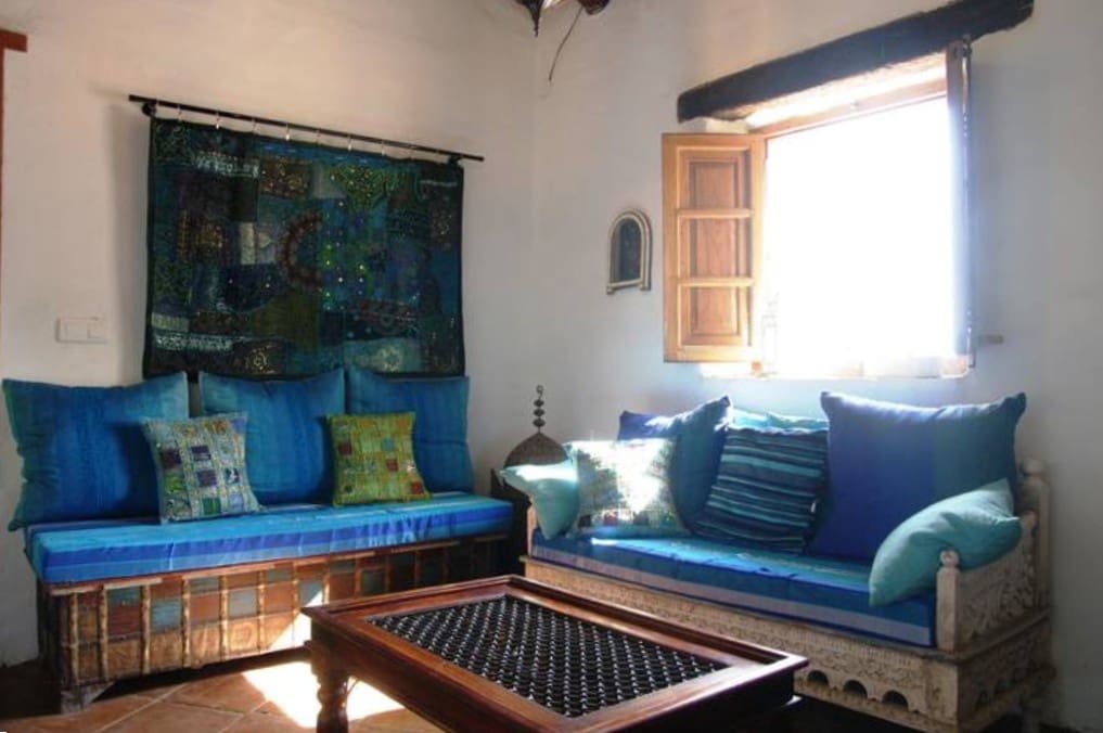 3 makuuhuone Omakotitalo vuokrattavana paikassa Almunecar mukana uima-altaan - 1 350 € (Ref: 9362032)