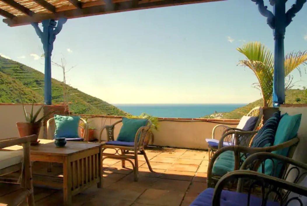 3 makuuhuone Omakotitalo vuokrattavana paikassa Almunecar mukana uima-altaan - 1 350 € (Ref: 9362032)