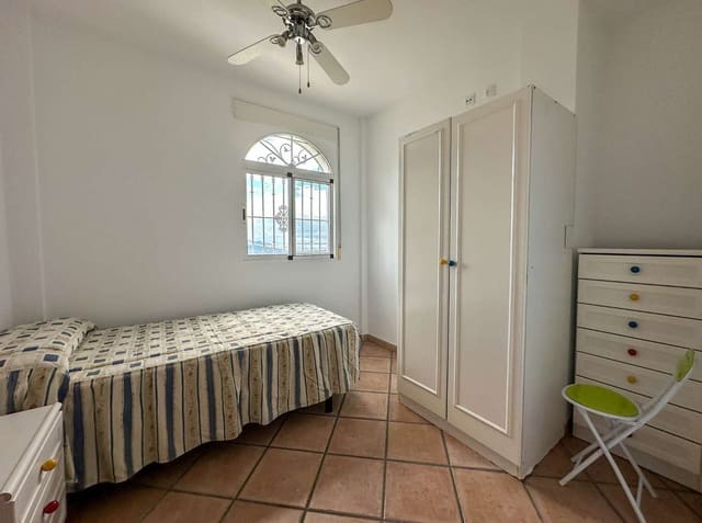 4 sovrum Finca/Hus på landet att hyra i Molvízar med pool - 900 € (Ref: 9371838)