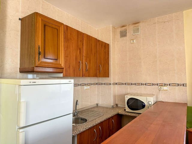 3 slaapkamer Finca/Landhuis te koop in Salobreña met zwembad - € 330.000 (Ref: 9382460)