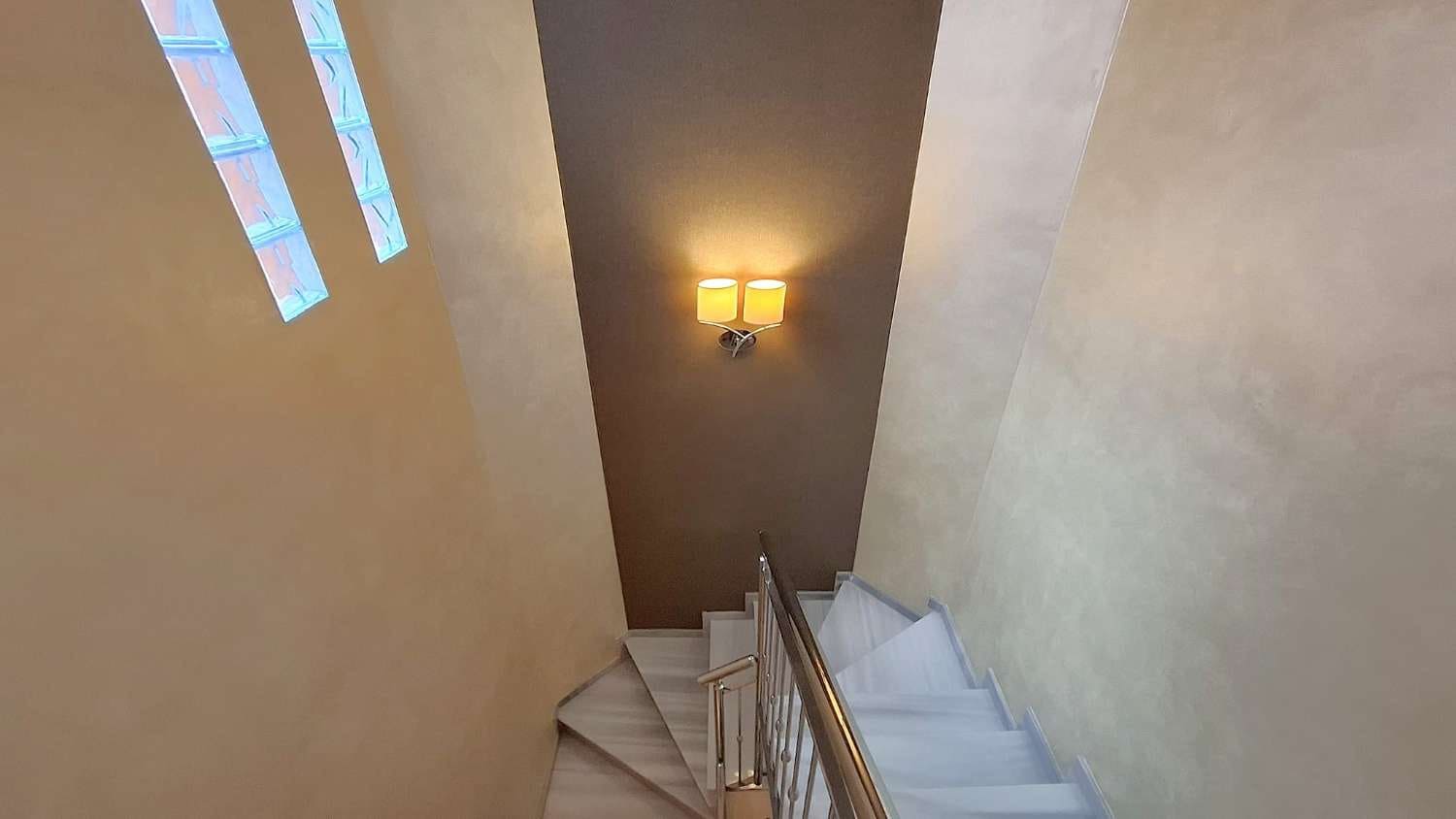 4 sovrum Hus till salu i Motril med pool - 580 000 € (Ref: 9387629)