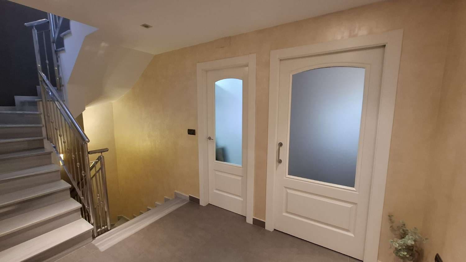 4 sovrum Hus till salu i Motril med pool - 580 000 € (Ref: 9387629)