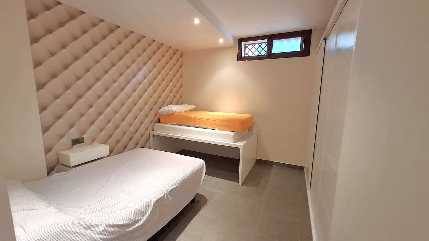 4 sovrum Hus till salu i Motril med pool - 580 000 € (Ref: 9387629)