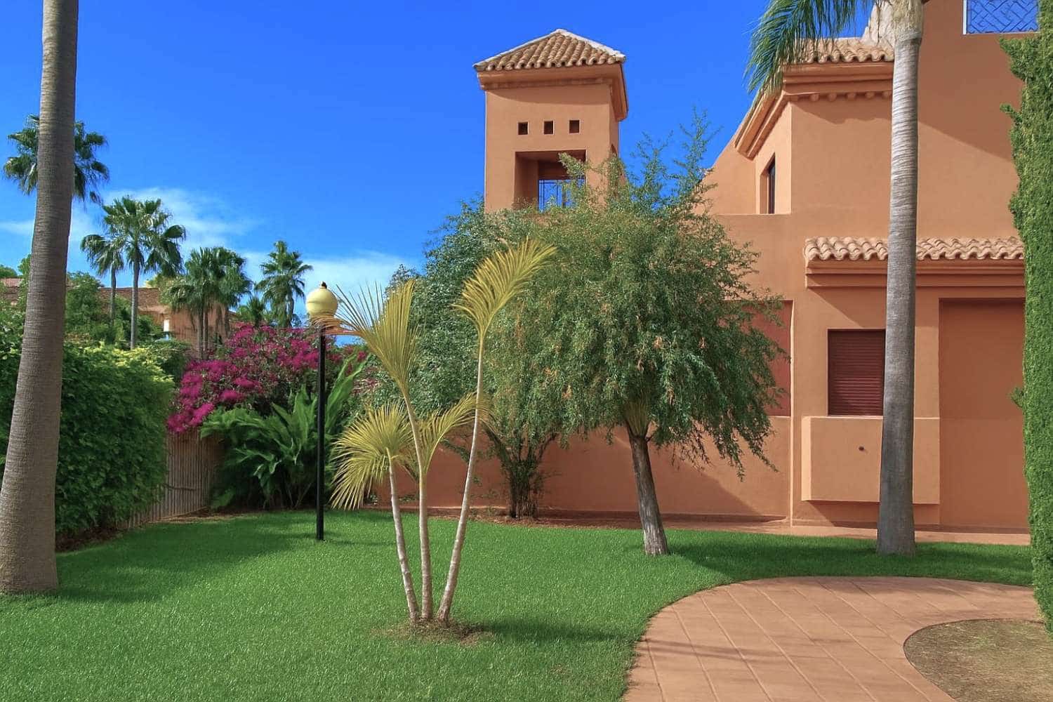 4 sovrum Hus till salu i Motril med pool - 580 000 € (Ref: 9387629)