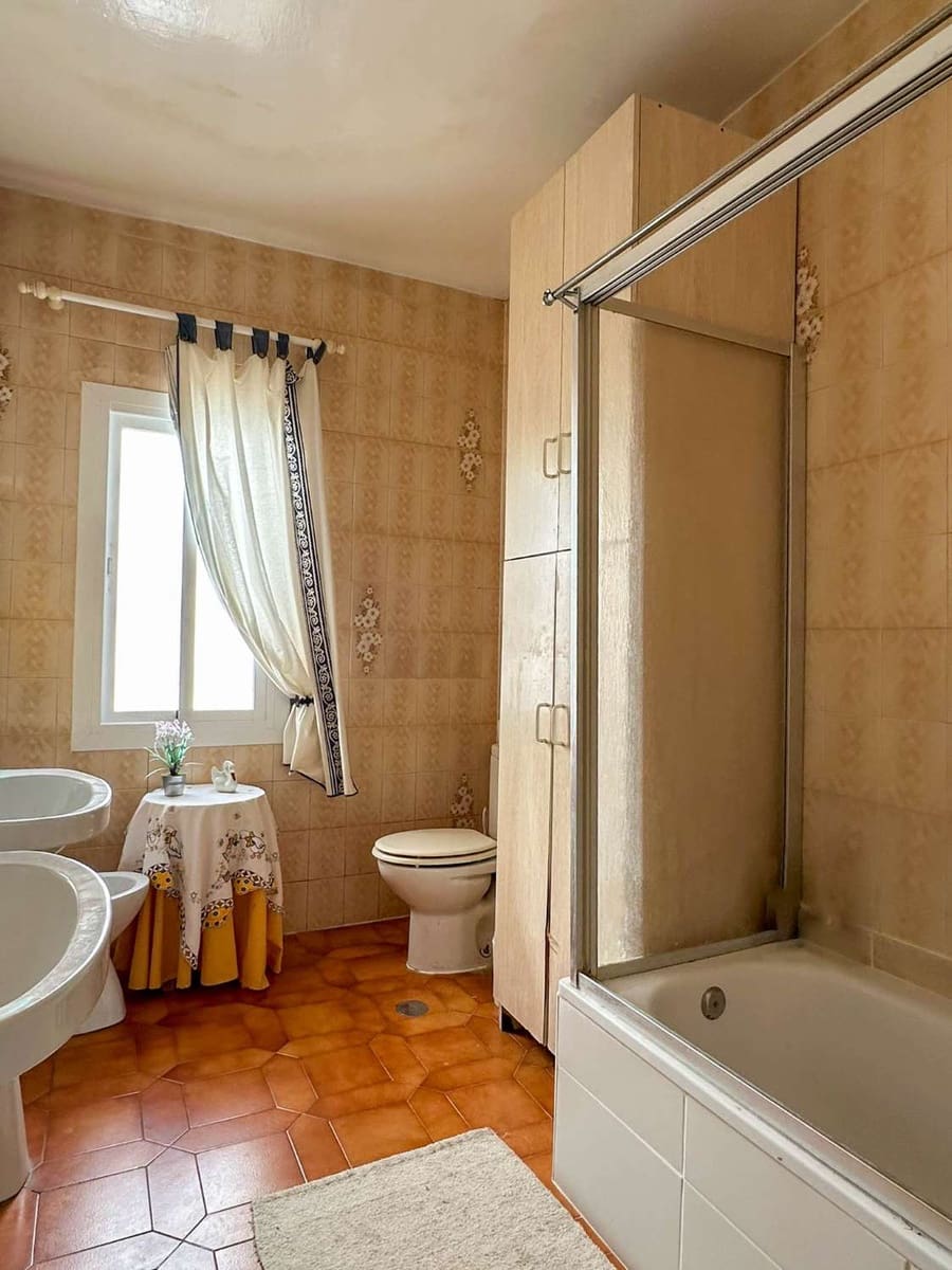 3 chambre Maison de Ville à vendre à Salobrena avec piscine garage - 385 000 € (Ref: 9395781)