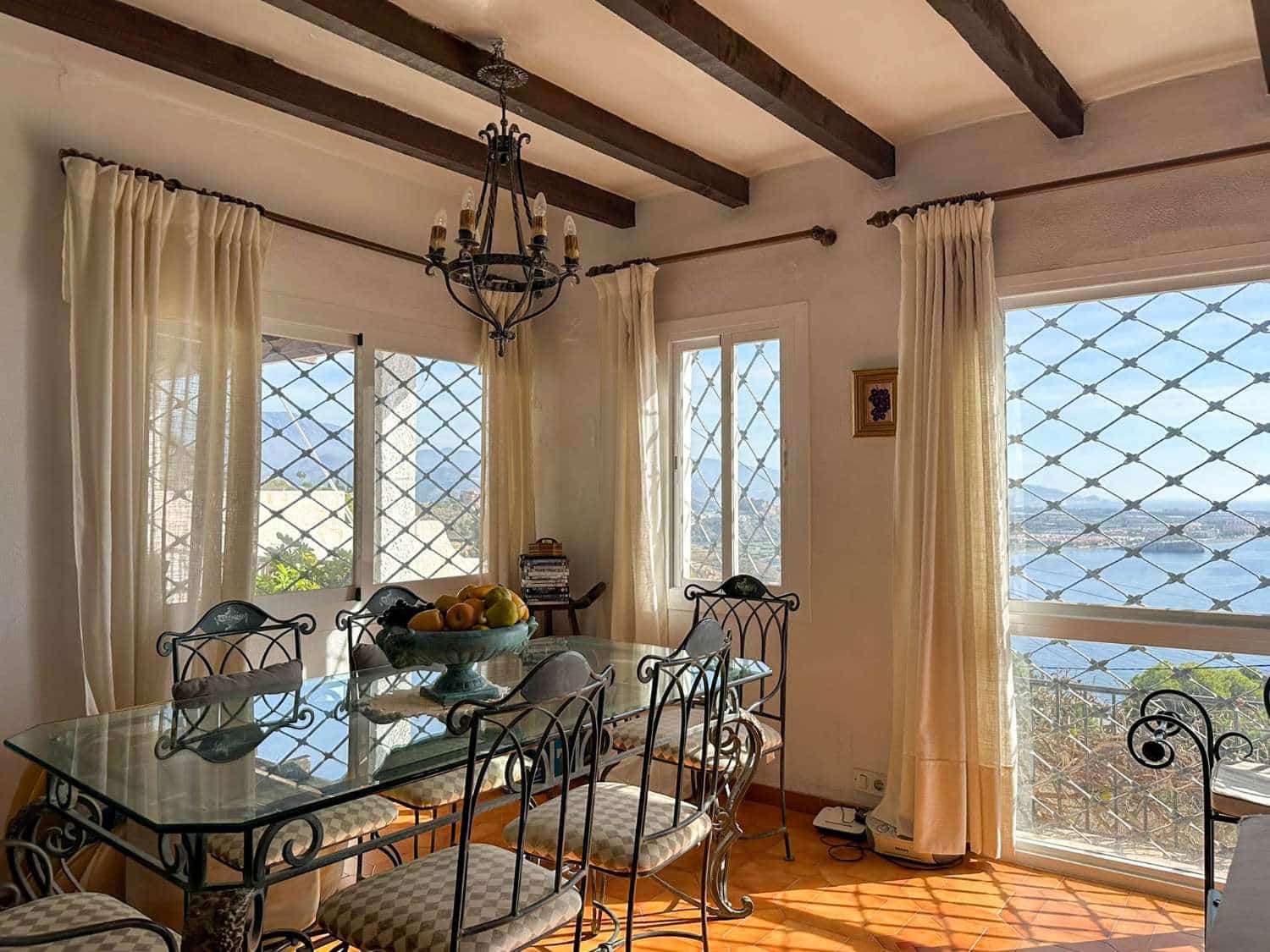 3 chambre Maison de Ville à vendre à Salobrena avec piscine garage - 385 000 € (Ref: 9395781)